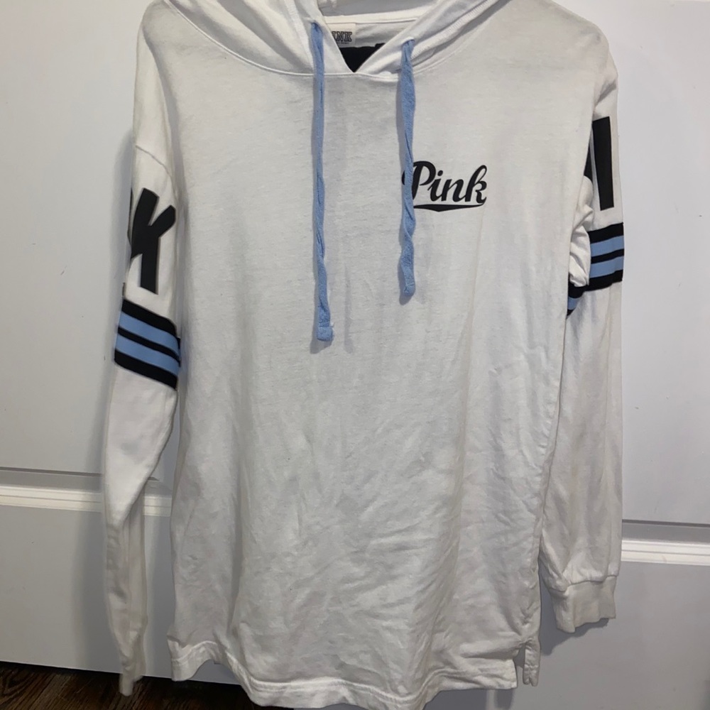 White oversized long sleeve shirt with hoodie